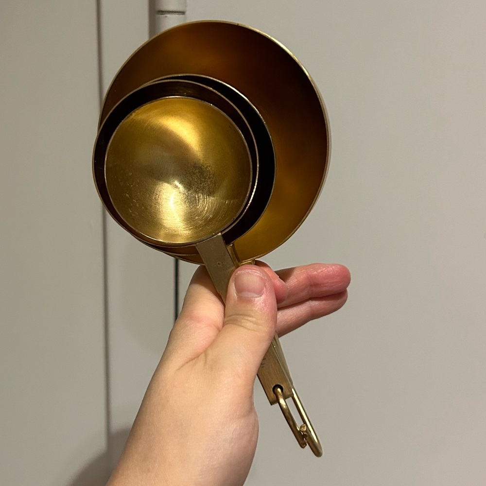 JUNE GOLD MEASURING SPOONS, SET OF 4 - Picture 2 of 5